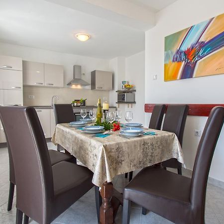 Apartment Marty ซริกเวนิซา ภายนอก รูปภาพ