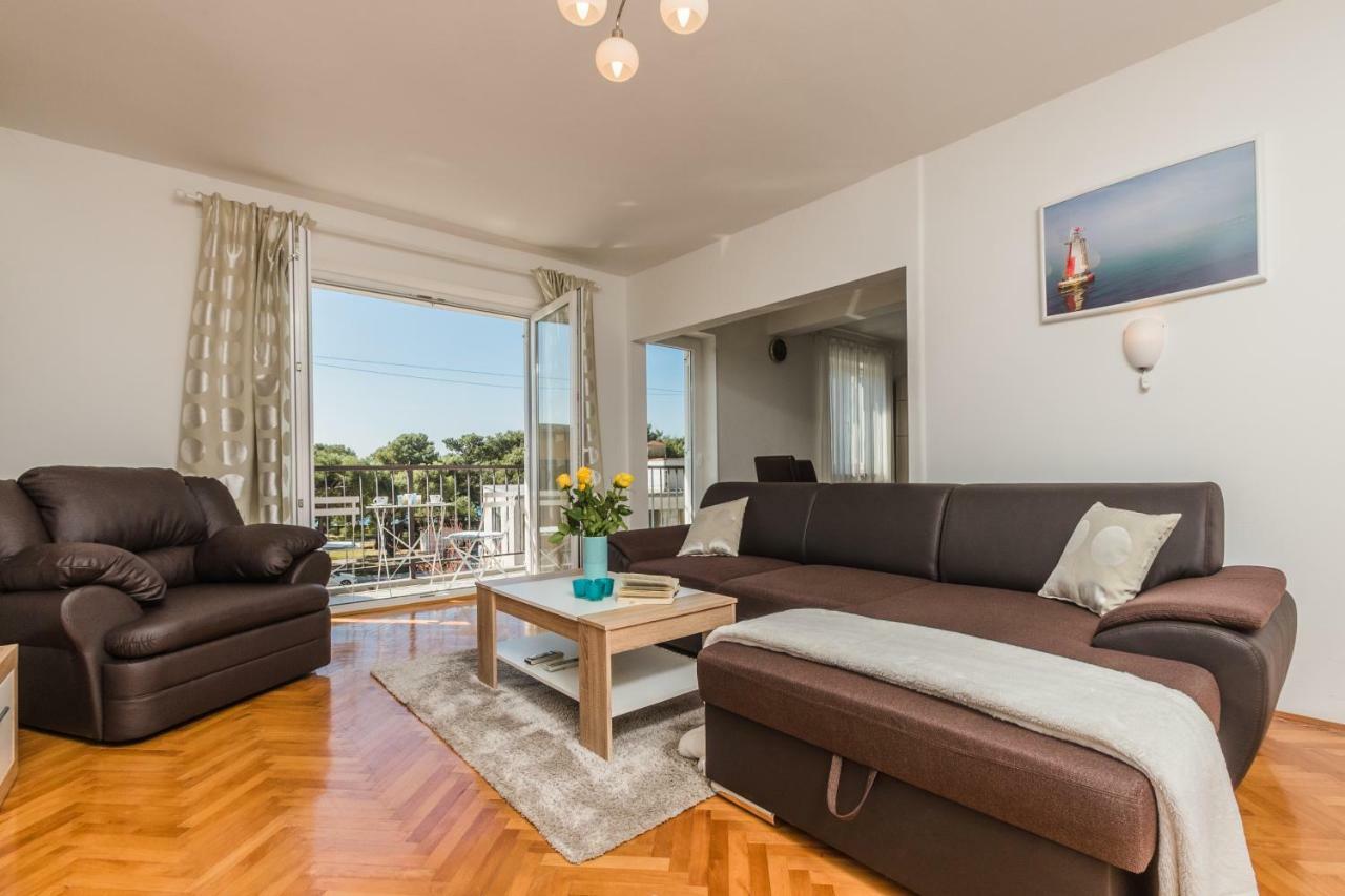 Apartment Marty ซริกเวนิซา ภายนอก รูปภาพ
